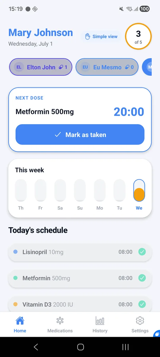 MedTaken home screen showing today's medication schedule and progress